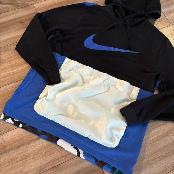 Nike Tech Black/Blue Athletic Workout Jacket Women Large - Picture 2 of 7